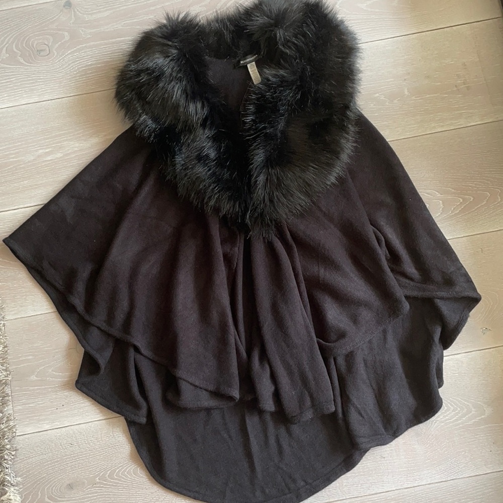 BCBG Fur collar wrap